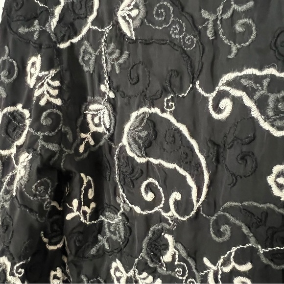 Fully Embroidered Georg Roth Button Down Shirt - Picture 8 of 10